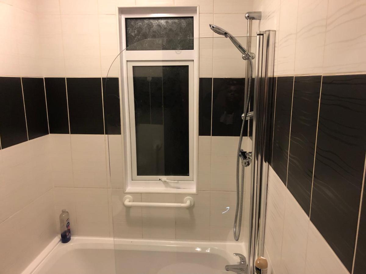 Handsworth Home - 2 Bedroomed Sheffield Exterior foto